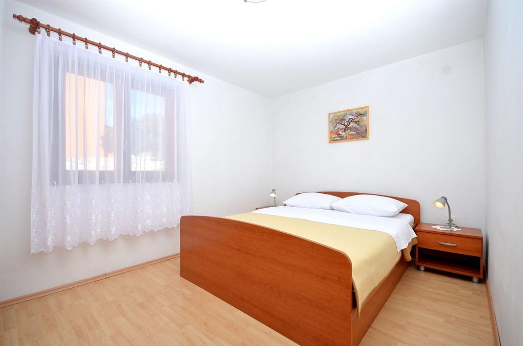 Tome Apartma